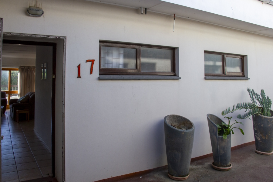 3 Bedroom Property for Sale in West Beach Eastern Cape